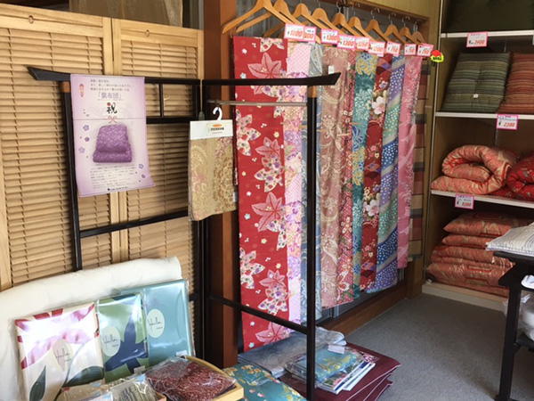 浅いふとん店_外観写真